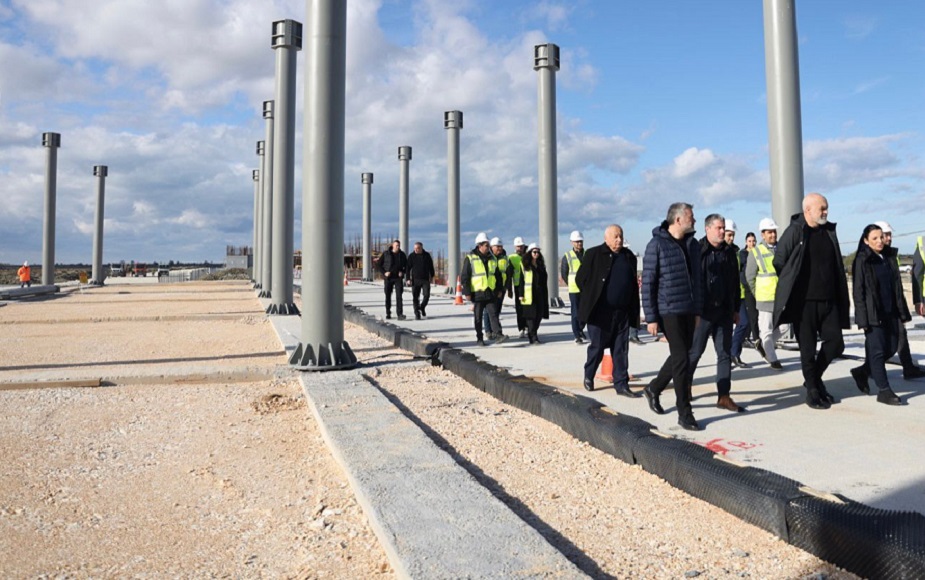 Ne prill te 2025 nisin fluturimet nga Vlora, Balluku: Ja kur perfundojne punimet